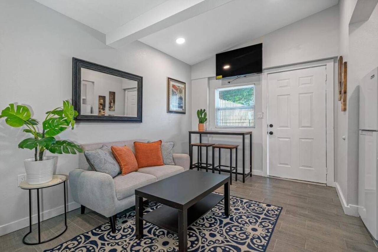 South Tampa Central Location Efficiency Suite Esterno foto